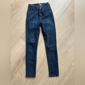 Women's Skinny Jeans in Dark Blue